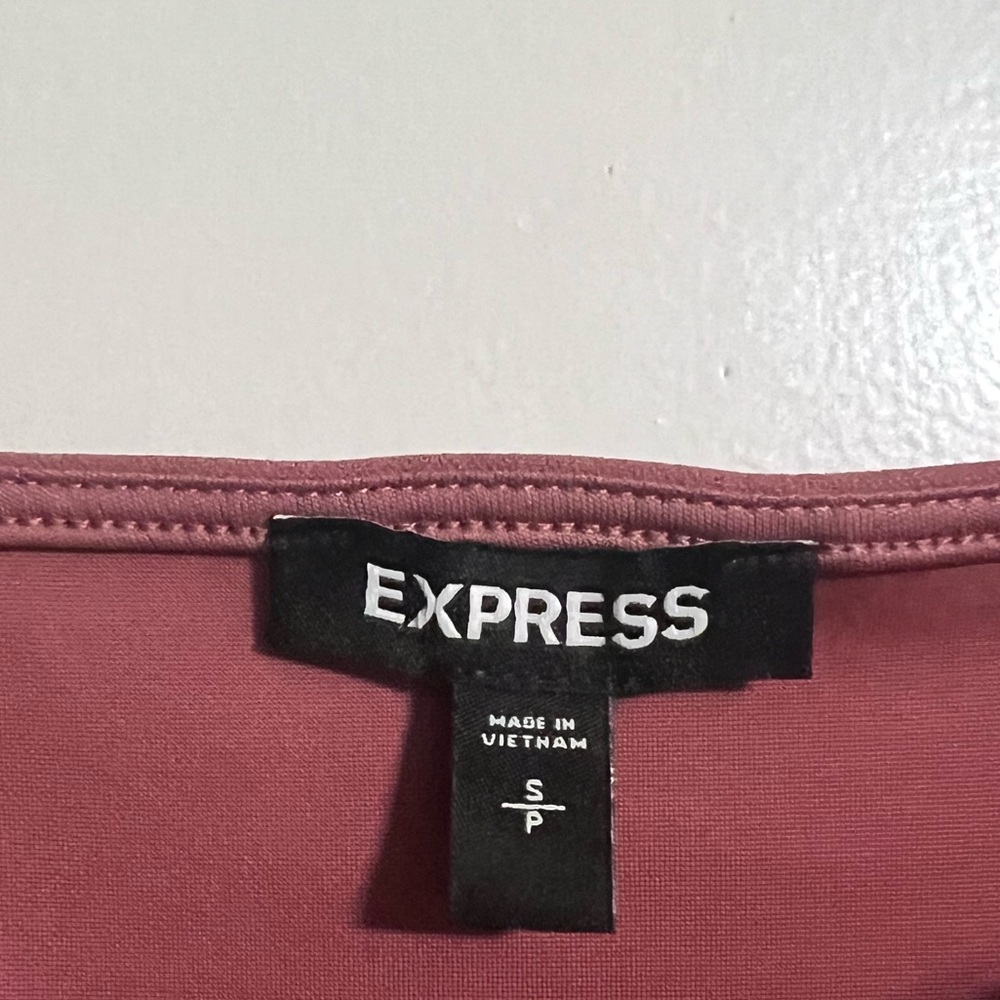 Express Royal Blue Square Neck Bodysuit Express Blush Pink Square Neck Bodysuit - Picture 5 of 8